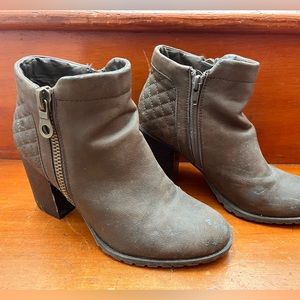 Indigo brown heel boots